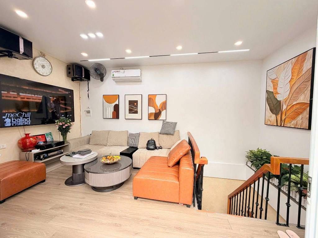 Bán nhà Hồ Đắc Di - diện tích 36m2 4 tầng - Duplex, cho thuê cực đỉnh - giá 6,4 tỷ