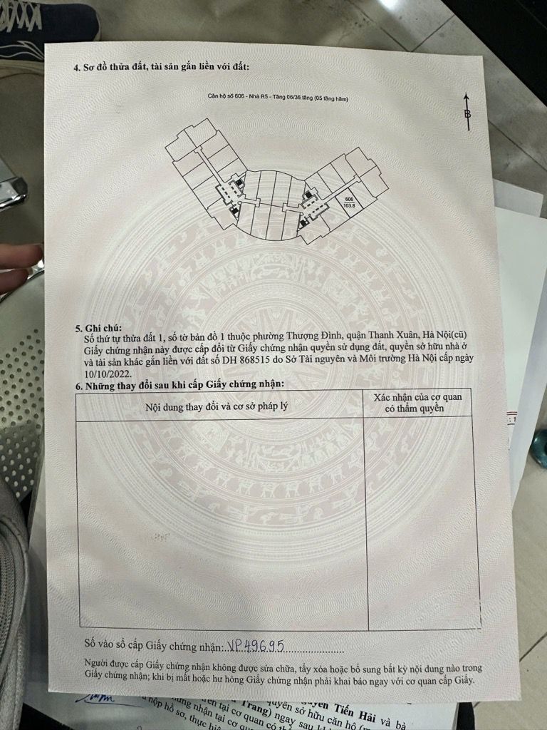 Bán căn hộ Nguyễn Trãi - diện tích 103.8m2 1 tầng - Căn hộ cao cấp Royal - giá 15,8 tỷ