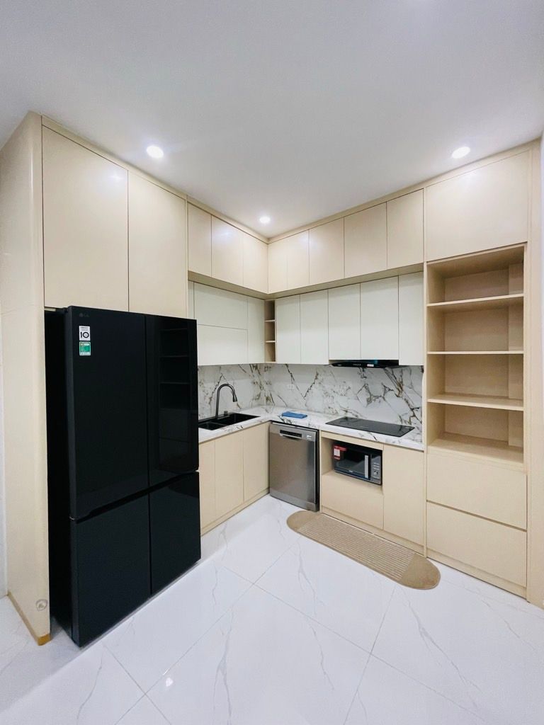 Bán nhà Ngõ Chợ Khâm Thiên - diện tích 41m2 4 tầng - Nhà mới đẹp, đầy đủ nội thất cực xịn - giá 12,6 tỷ