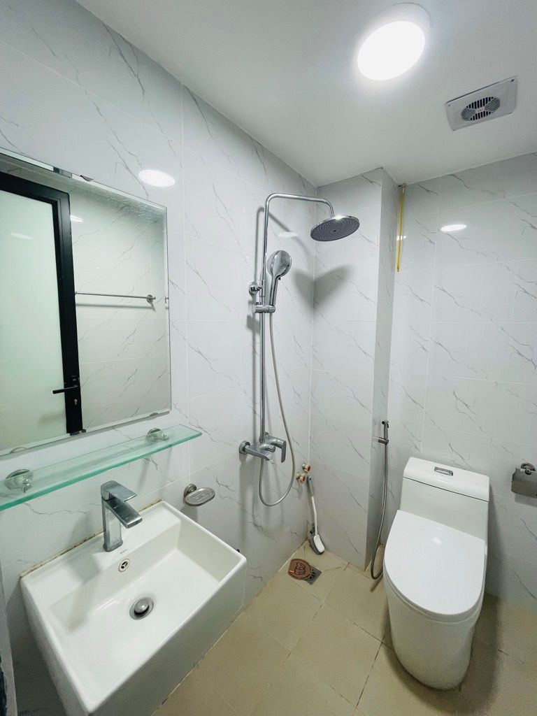 Bán nhà Ngõ Chợ Khâm Thiên - diện tích 41m2 4 tầng - Nhà mới đẹp, đầy đủ nội thất cực xịn - giá 12,6 tỷ