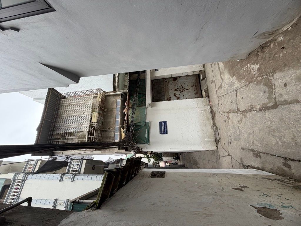 Bán nhà Minh Khai - diện tích 44.4m2 2 tầng - Ngõ thông - giá 9 tỷ