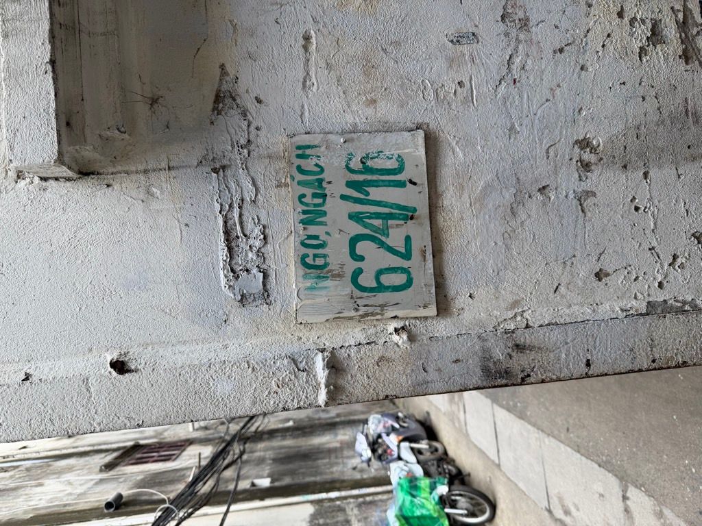 Bán nhà Minh Khai - diện tích 44.4m2 2 tầng - Ngõ thông - giá 9 tỷ