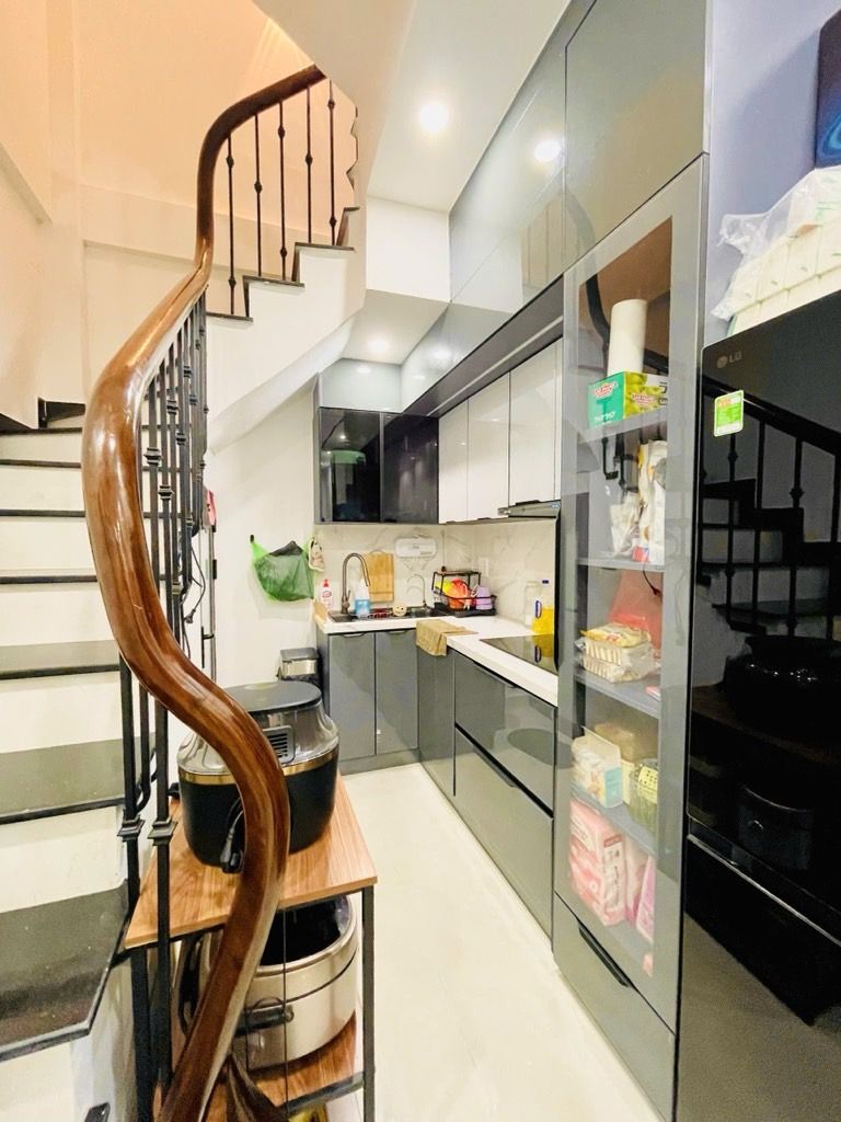 Bán nhà Giếng Mứt - diện tích 27m2 5 tầng - Ô TÔ 3M - giá 11,5 tỷ