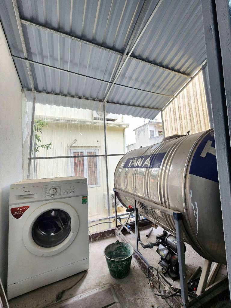 Bán nhà Gốc Đề - diện tích 34,3m2 3 tầng - nhà đẹp full nội thất - giá 6,2 tỷ