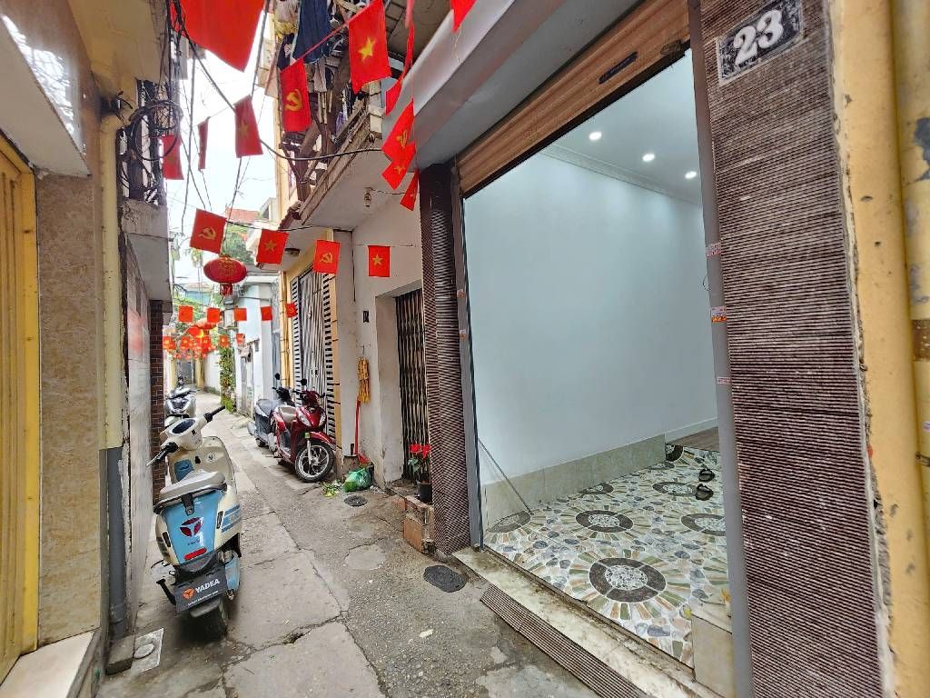 Bán nhà Gốc Đề - diện tích 34,3m2 3 tầng - nhà đẹp full nội thất - giá 6,2 tỷ