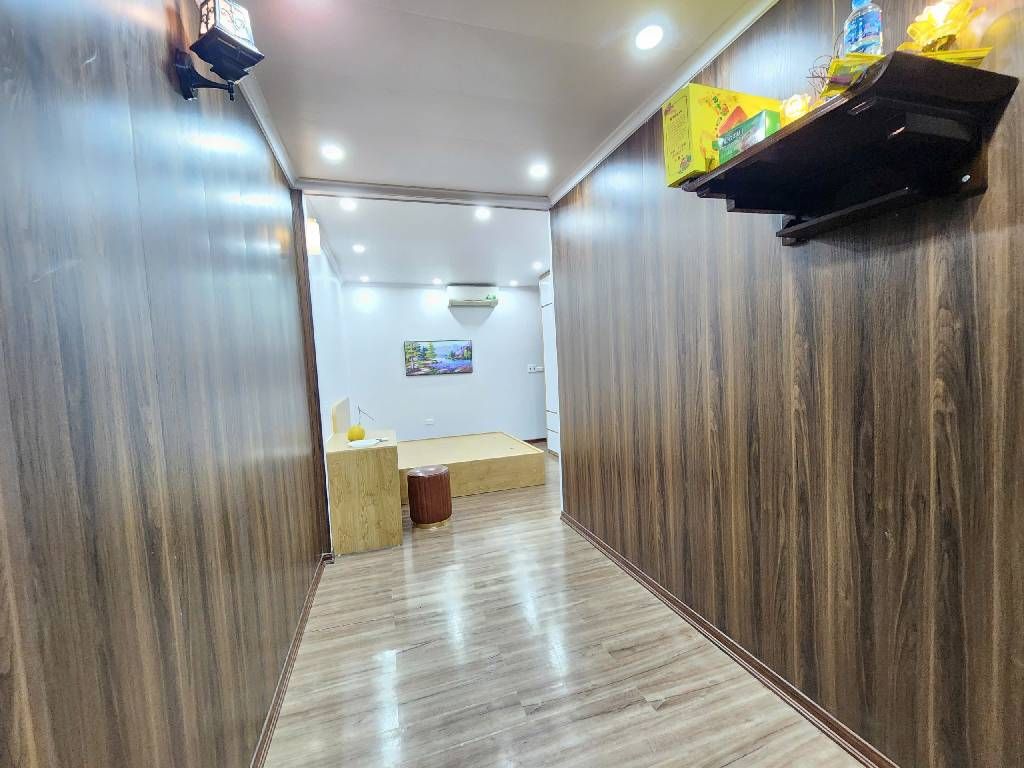 Bán nhà Gốc Đề - diện tích 34,3m2 3 tầng - nhà đẹp full nội thất - giá 6,2 tỷ