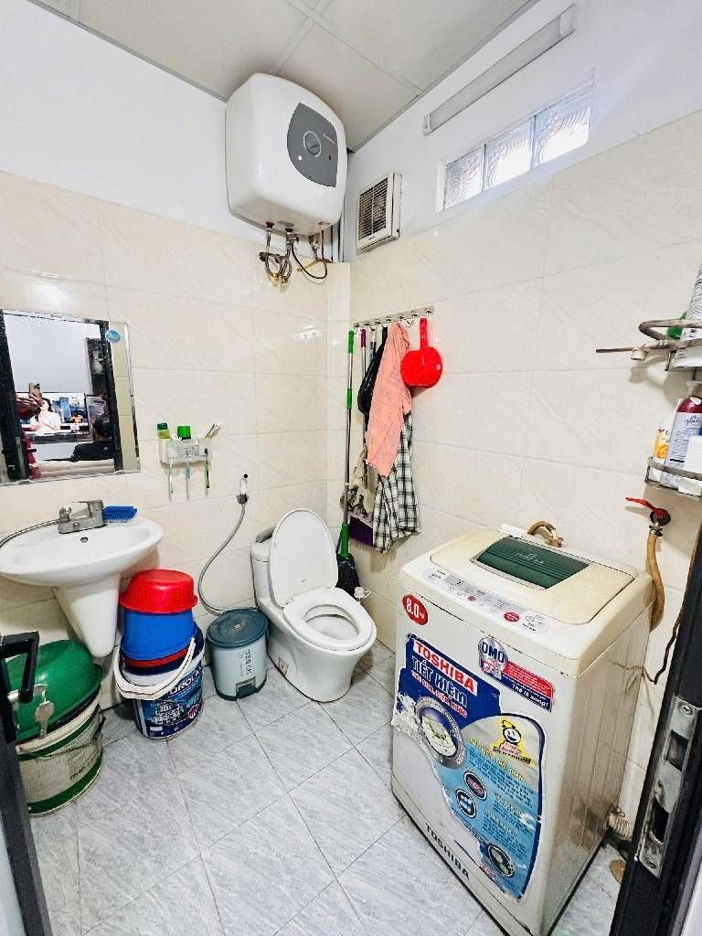 Bán nhà Tân Khai - diện tích 27m2 2 tầng - Ô tô đỗ cổng - giá 2,6 tỷ