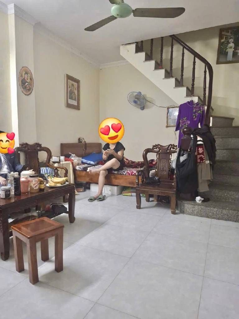 Bán nhà Trường Chinh - diện tích 78m2 2 tầng - Sổ đỏ chính chủ - giá 5,3 tỷ