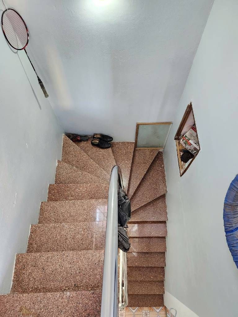 Bán nhà Trương Định - diện tích 24m2 4 tầng - Ô tô tránh - giá 5,25 tỷ