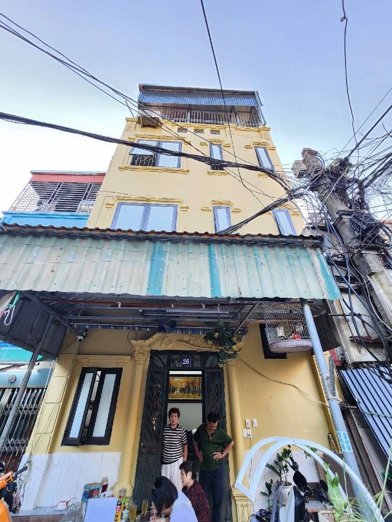 Bán nhà Trương Định - diện tích 24m2 4 tầng - Ô tô tránh - giá 5,25 tỷ