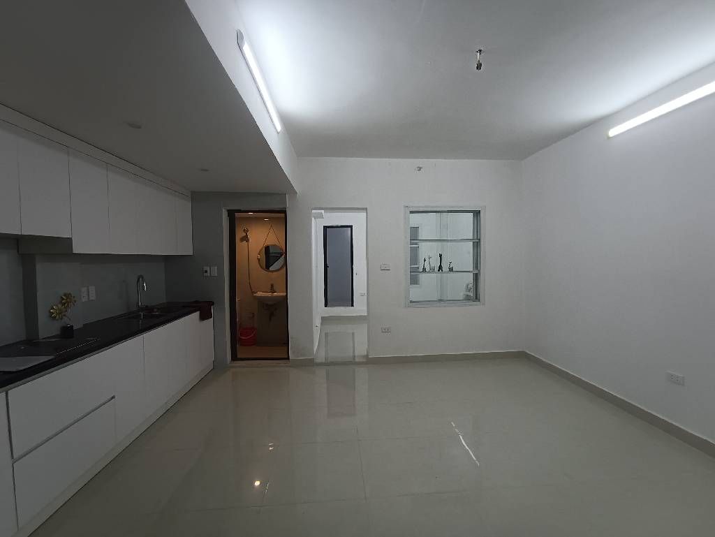 Bán nhà Nguyễn Chí Thanh - diện tích 45m2 1 tầng - Nhà tập thể mới đẹp - giá 4,5 tỷ