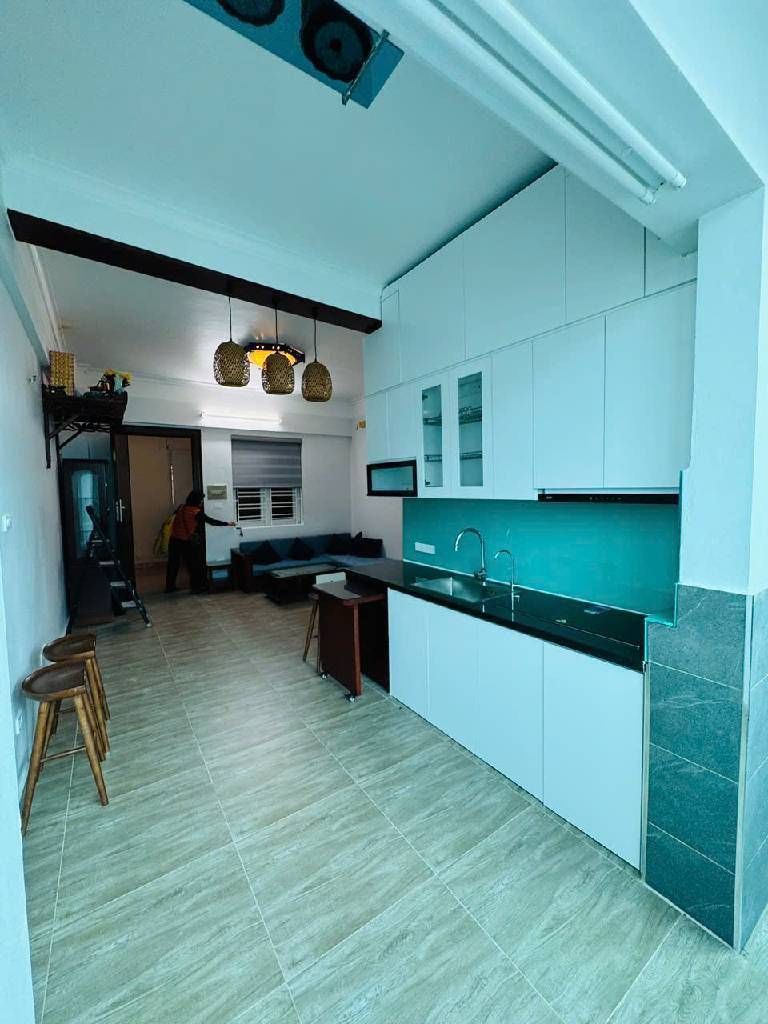 Bán nhà Chung Cư Đồng Tàu - diện tích 53m2 7 tầng - Nhà đẹp 2 ngủ cạnh quận ủy Hoàng Mai - giá 4,3 tỷ