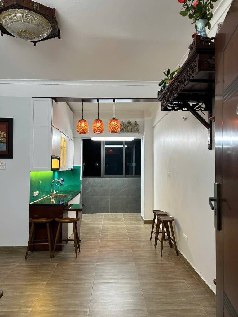 Bán nhà Chung Cư Đồng Tàu - diện tích 53m2 7 tầng - Nhà đẹp 2 ngủ cạnh quận ủy Hoàng Mai - giá 4,3 tỷ