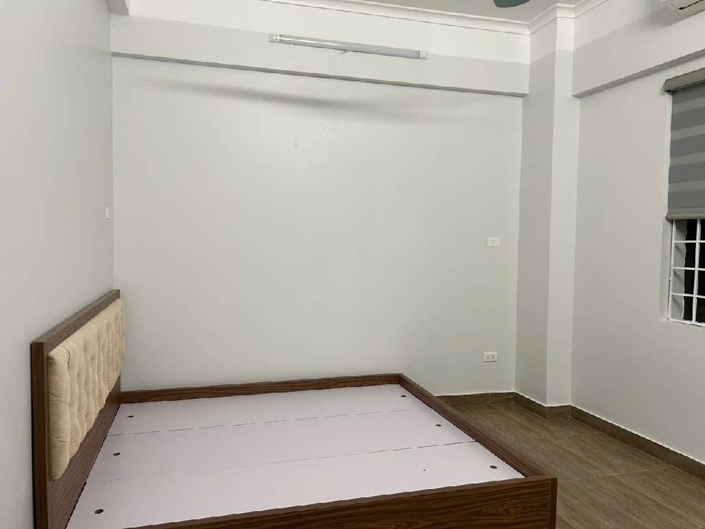 Bán nhà Chung Cư Đồng Tàu - diện tích 53m2 7 tầng - Nhà đẹp 2 ngủ cạnh quận ủy Hoàng Mai - giá 4,3 tỷ