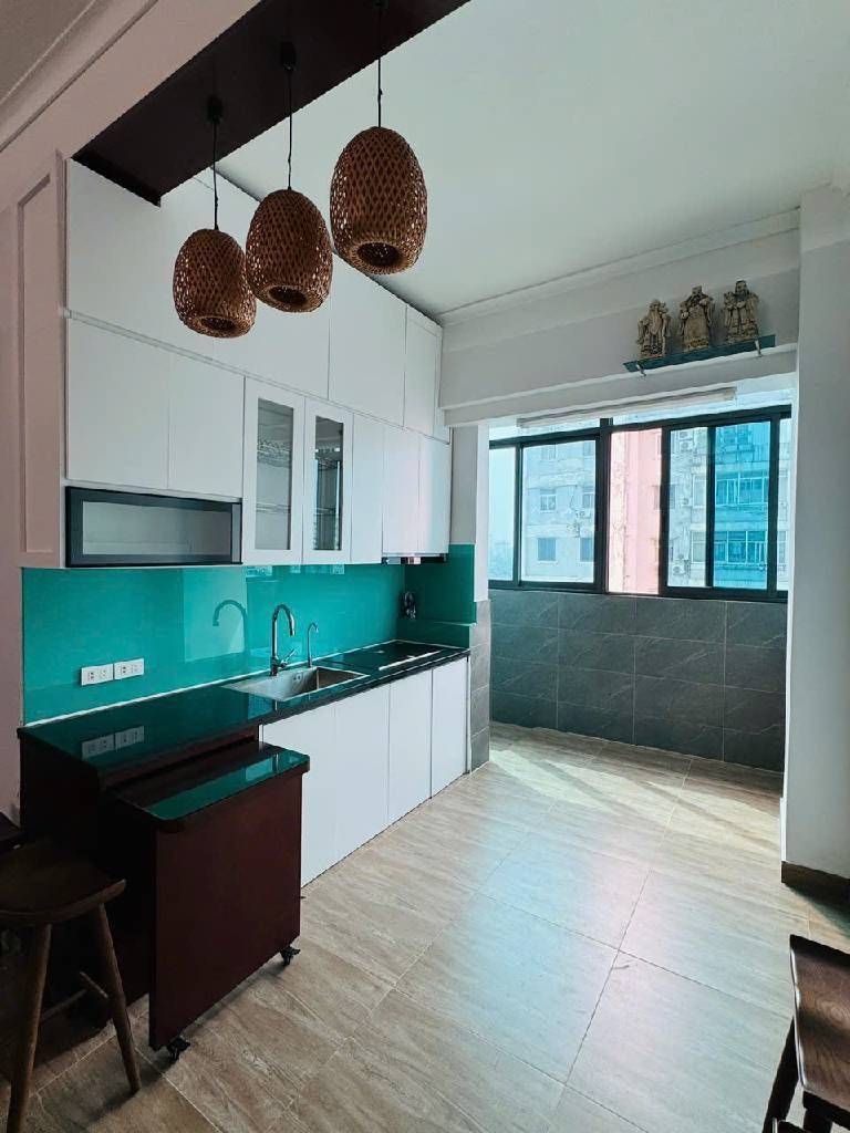 Bán nhà Chung Cư Đồng Tàu - diện tích 53m2 7 tầng - Nhà đẹp 2 ngủ cạnh quận ủy Hoàng Mai - giá 4,3 tỷ