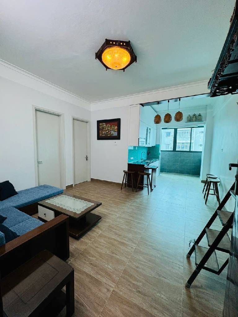 Bán nhà Chung Cư Đồng Tàu - diện tích 53m2 7 tầng - Nhà đẹp 2 ngủ cạnh quận ủy Hoàng Mai - giá 4,3 tỷ