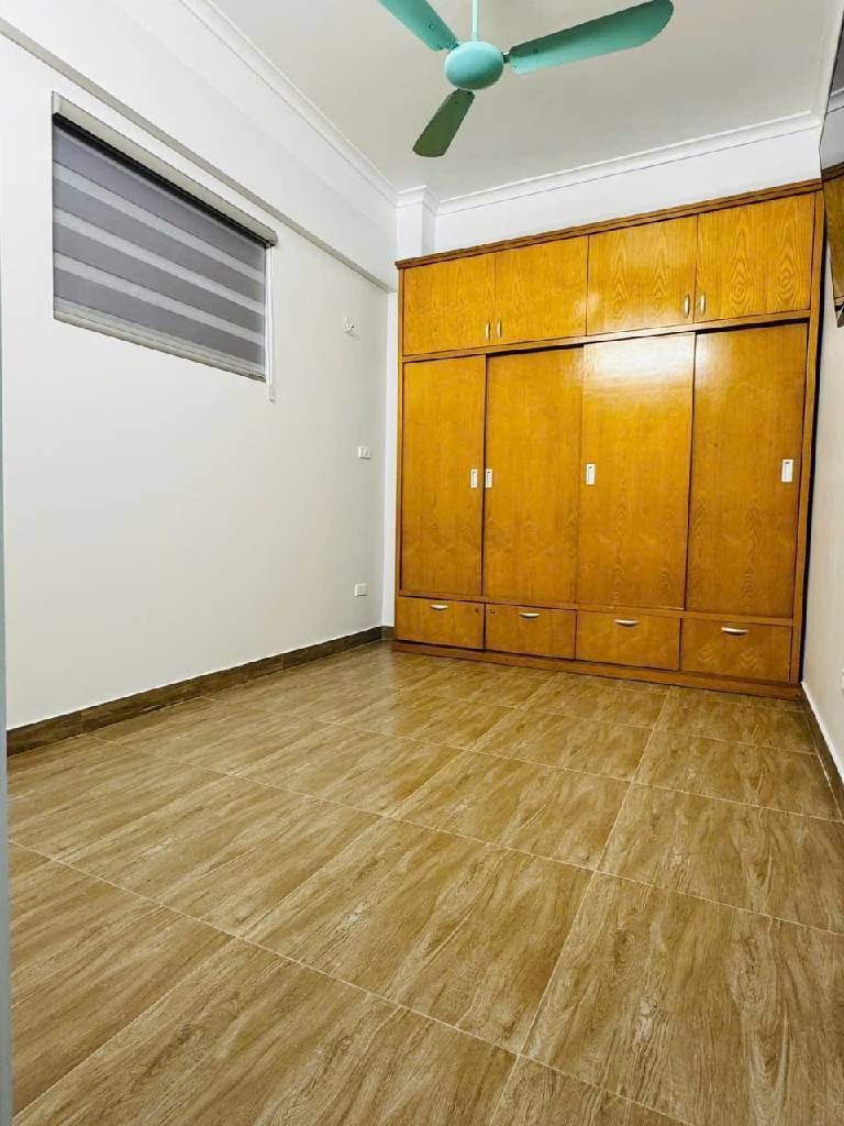 Bán nhà Chung Cư Đồng Tàu - diện tích 53m2 7 tầng - Nhà đẹp 2 ngủ cạnh quận ủy Hoàng Mai - giá 4,3 tỷ