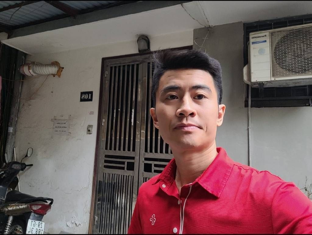 Bán nhà Nguyên Hồng - diện tích 52m2 1 tầng - Kinh doanh - giá 4,8 tỷ