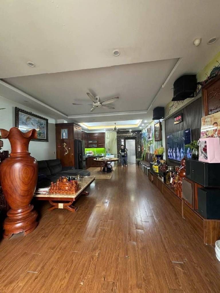 Bán nhà Tây nam Linh Đàm - diện tích 60m2 6 tầng - Ô tô tránh - giá 23 tỷ