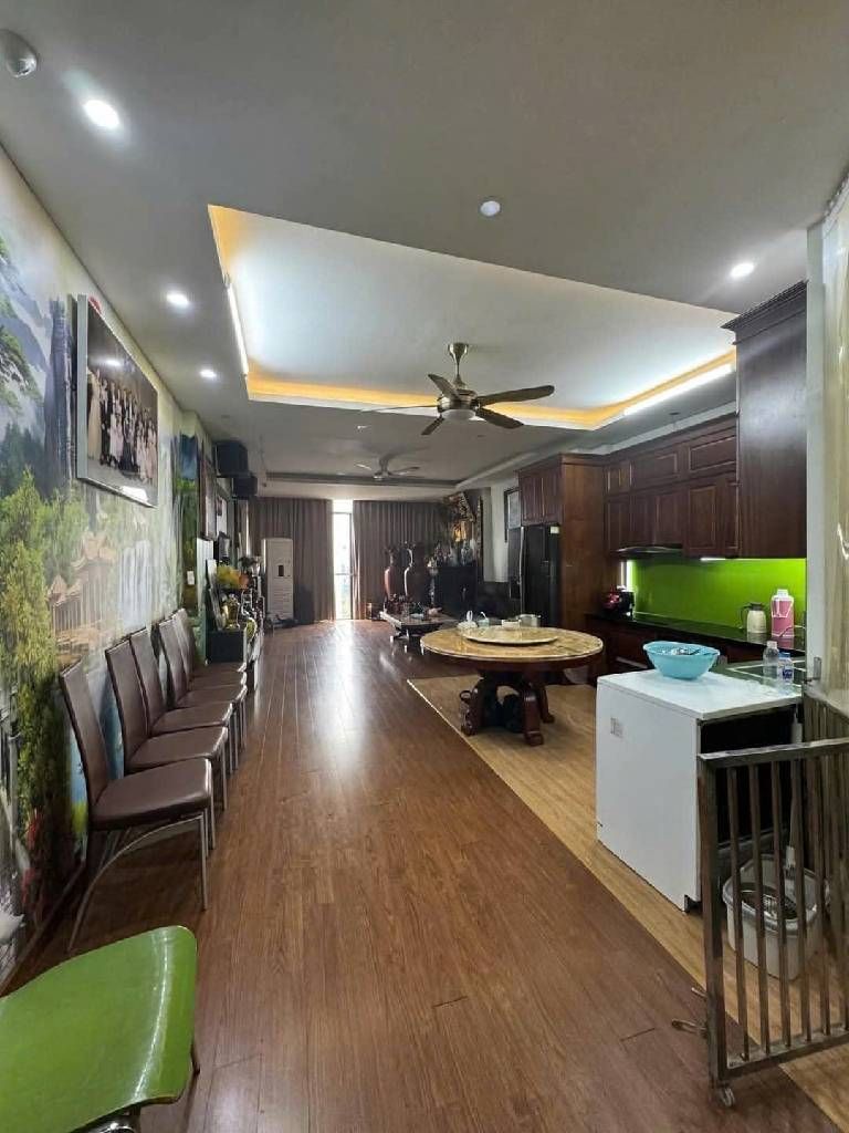 Bán nhà Tây nam Linh Đàm - diện tích 60m2 6 tầng - Ô tô tránh - giá 23 tỷ