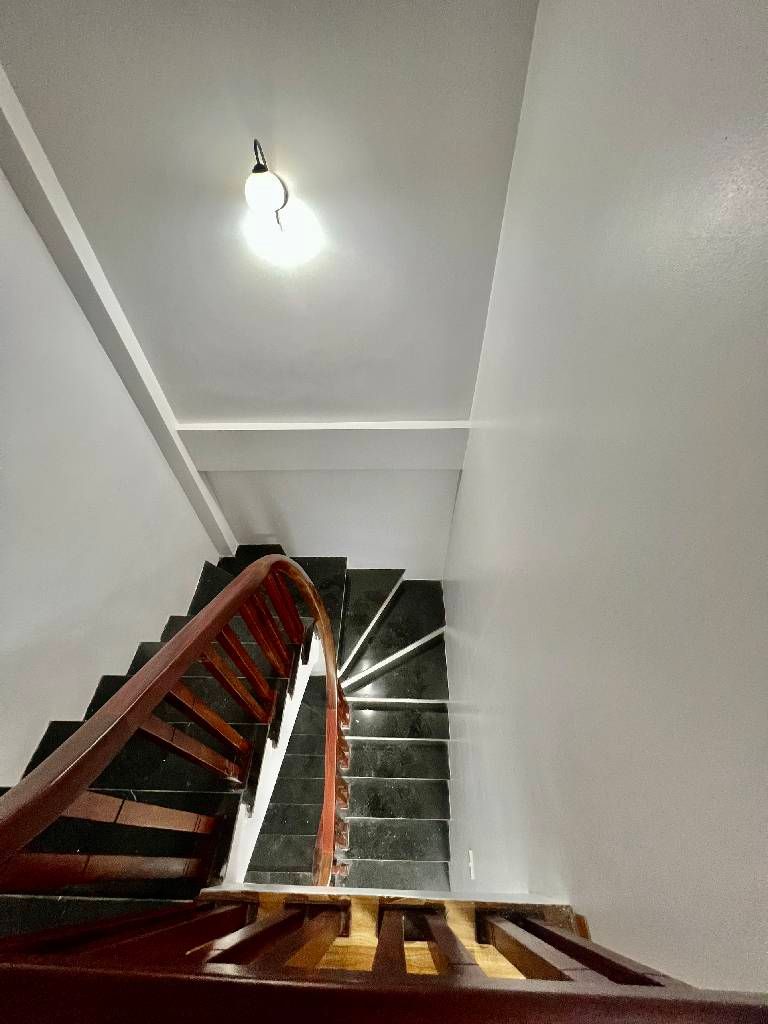 Bán nhà Lĩnh Nam - diện tích 30m2 5 tầng - SIÊU PHẨM DÂN XÂY - giá 6,9 tỷ