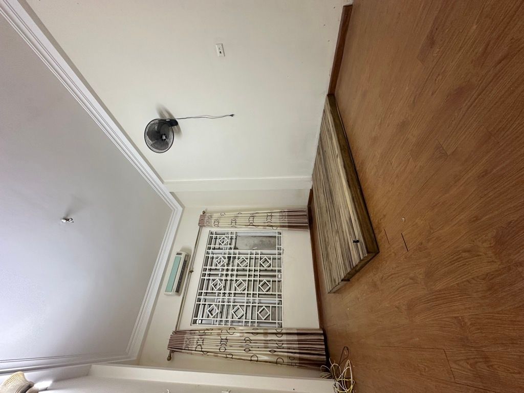 Bán nhà Khuất Duy Tiến - diện tích 30m2 6 tầng - Ô tô tránh - giá 8,2 tỷ