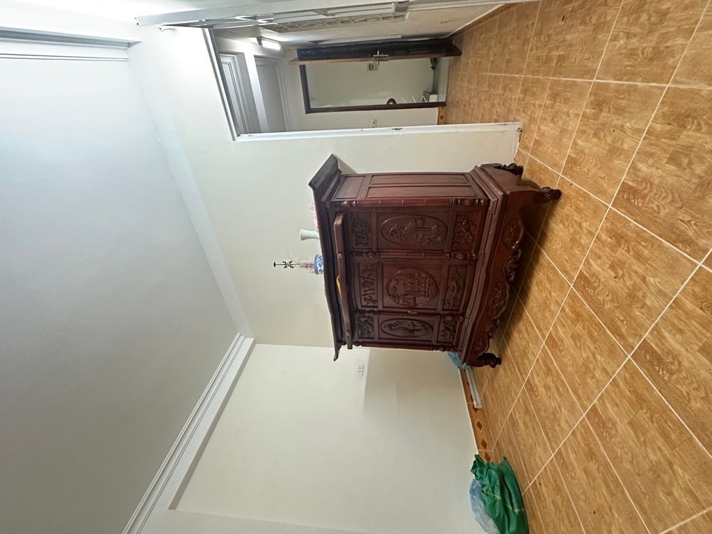 Bán nhà Khuất Duy Tiến - diện tích 30m2 6 tầng - Ô tô tránh - giá 8,2 tỷ