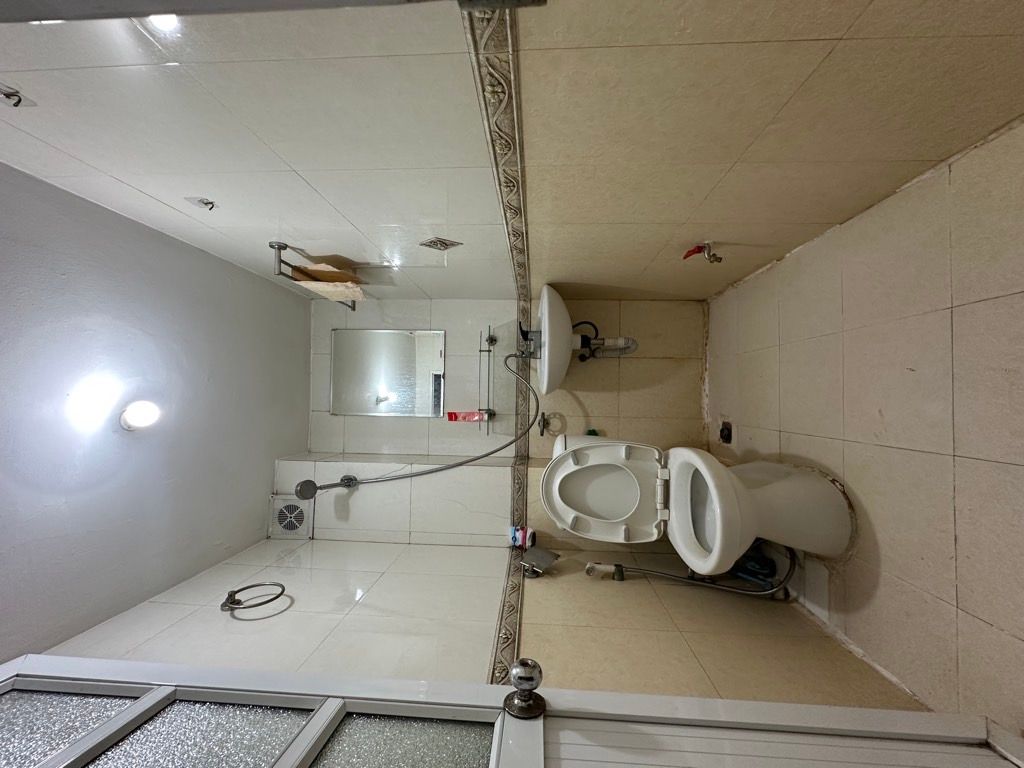 Bán nhà Khuất Duy Tiến - diện tích 30m2 6 tầng - Ô tô tránh - giá 8,2 tỷ