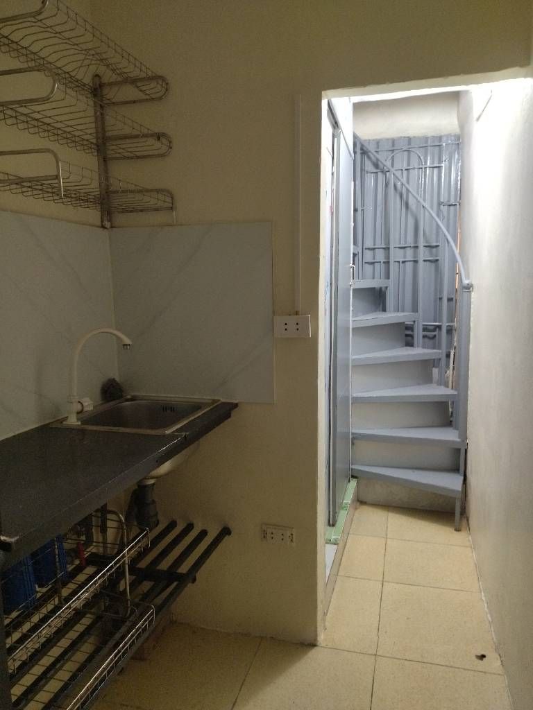 Bán nhà Tân Mai - diện tích 6m2 5 tầng - Cách ô tô tránh 10 mét - giá 1,6 tỷ