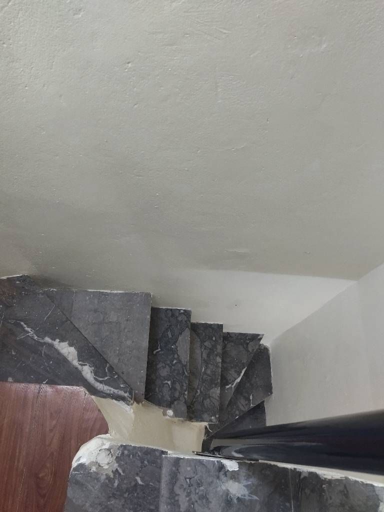 Bán nhà Tân Mai - diện tích 6m2 5 tầng - Cách ô tô tránh 10 mét - giá 1,6 tỷ