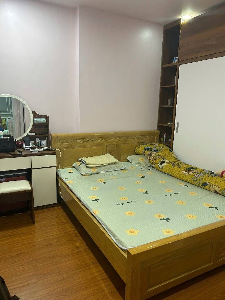 Bán nhà Nguyễn Huy Tưởng - diện tích 67m2 1 tầng - Chung cư Bộ Công An - giá 5,68 tỷ