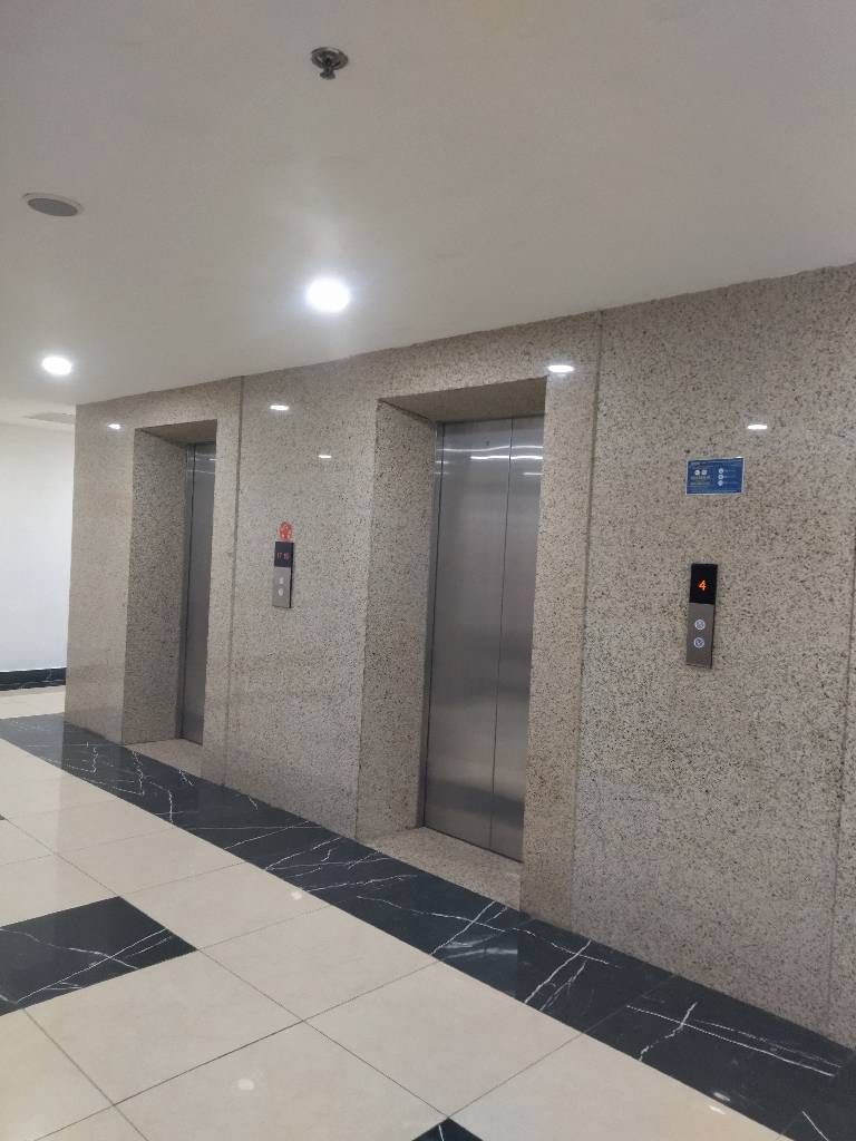 Bán nhà Nguyễn Huy Tưởng - diện tích 67m2 1 tầng - Chung cư Bộ Công An - giá 5,68 tỷ