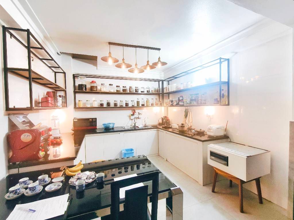 Bán nhà Bùi Xương Trạch - diện tích 36,3m2 5 tầng - Ngõ thông, thoáng sáng - giá 13 tỷ