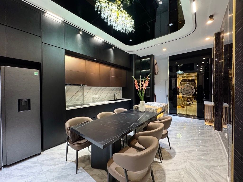 Bán nhà Khương Đình - diện tích 47m2 6 tầng - Thang máy, nội thất đẳng cấp - giá 14,5 tỷ