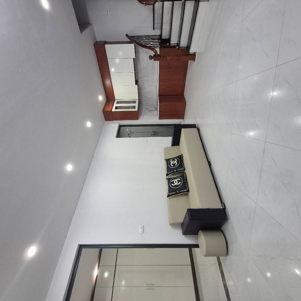 Bán nhà Thanh Lân - diện tích 65,2m2 3 tầng - gần ô tô - giá 3,6 tỷ