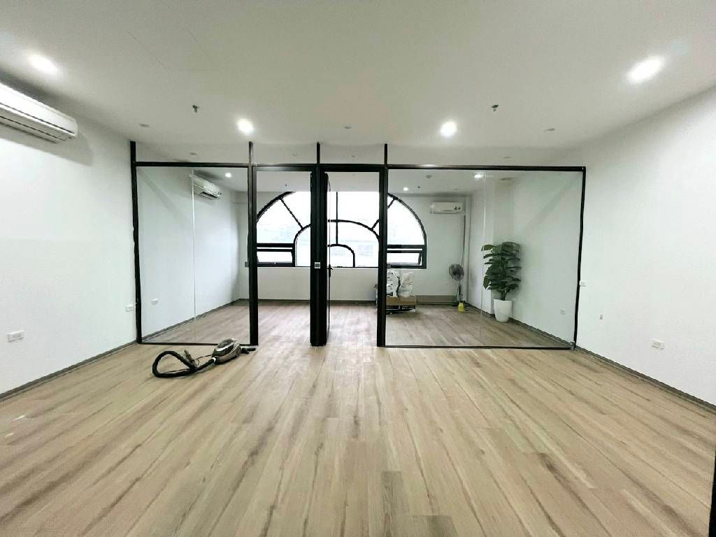 Bán nhà Đại Từ - diện tích 55.9m2 2 tầng - Căn hộ shophouse khối đế - giá 11,5 tỷ