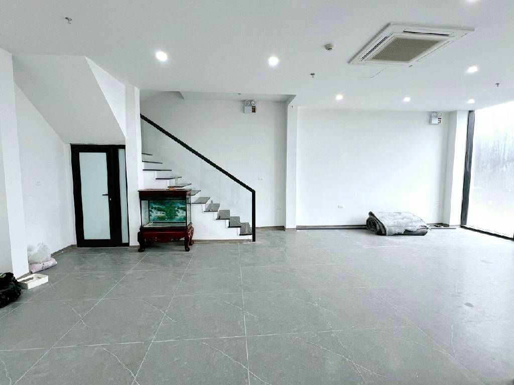 Bán nhà Đại Từ - diện tích 55.9m2 2 tầng - Căn hộ shophouse khối đế - giá 11,5 tỷ