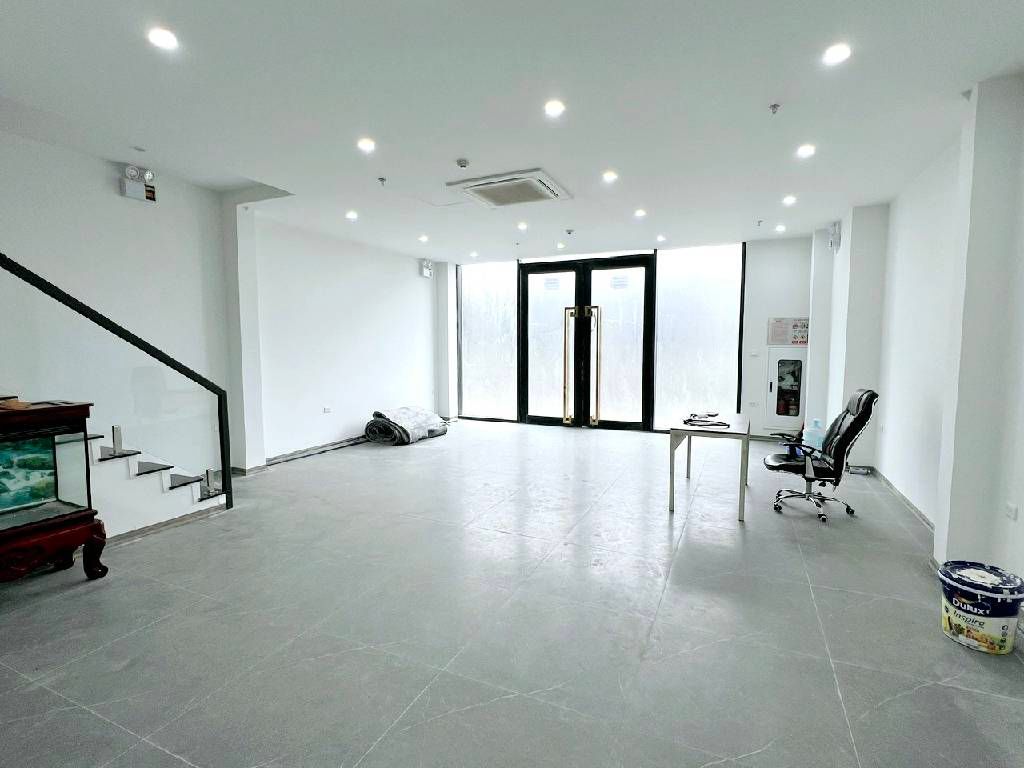 Bán nhà Đại Từ - diện tích 55.9m2 2 tầng - Căn hộ shophouse khối đế - giá 11,5 tỷ