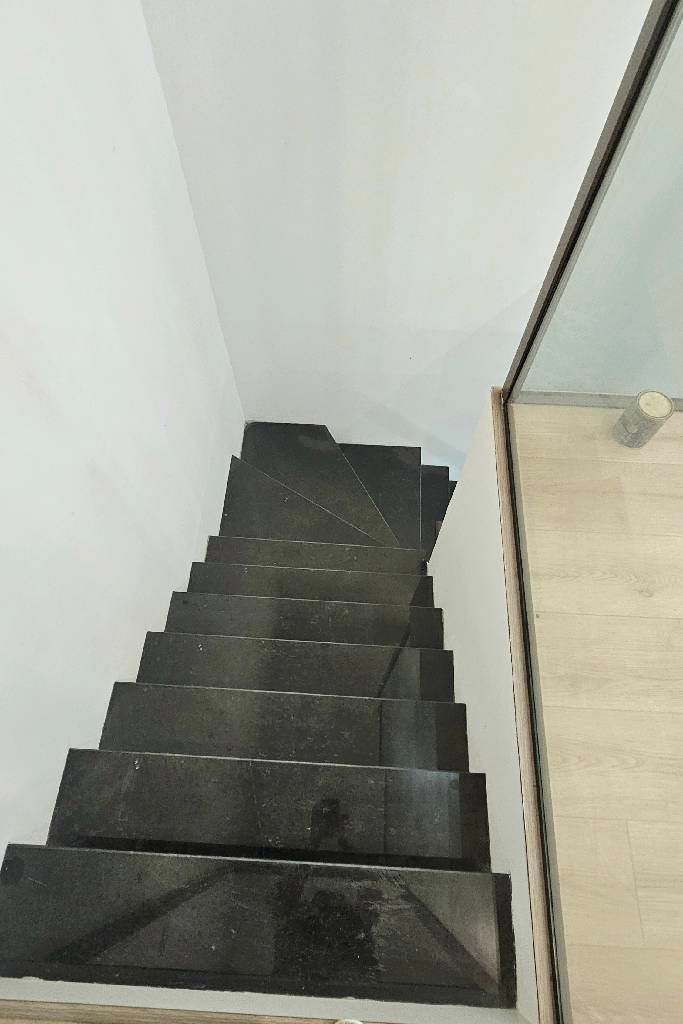 Bán nhà Đại Từ - diện tích 55.9m2 2 tầng - Căn hộ shophouse khối đế - giá 11,5 tỷ