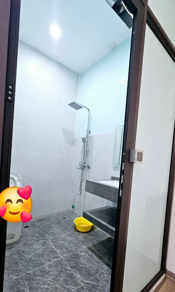 Bán nhà Đại Từ - diện tích 55.9m2 2 tầng - Căn hộ shophouse khối đế - giá 11,5 tỷ