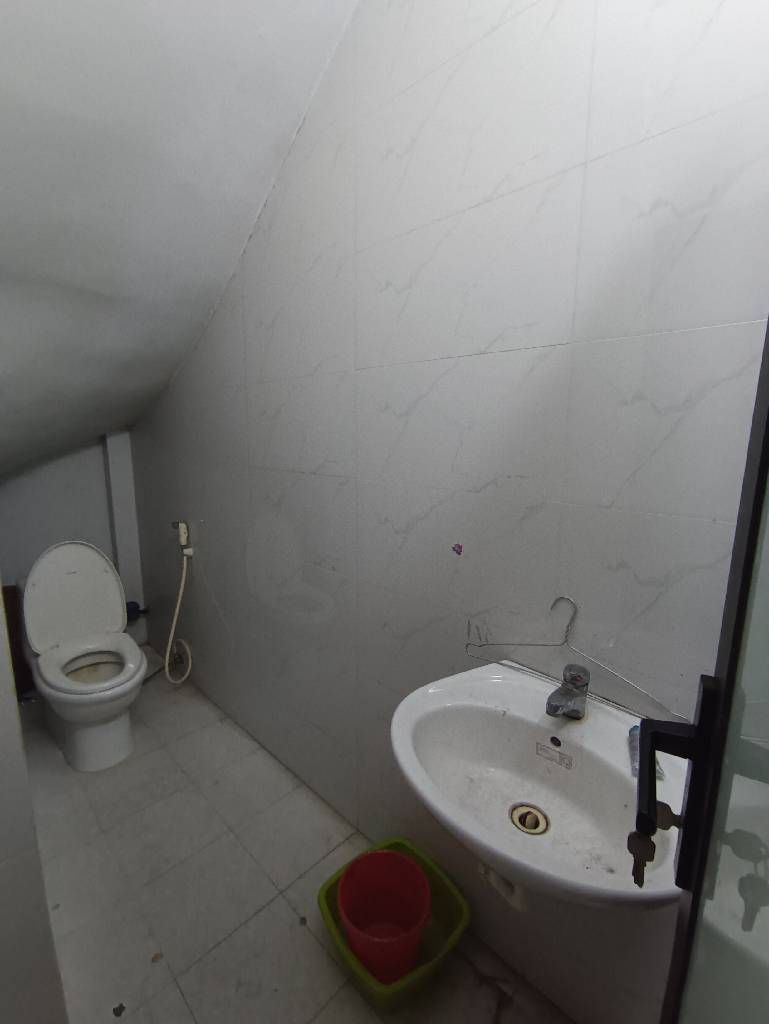 Bán nhà Trần Quý Cáp - diện tích 40m2 5 tầng - ô tô tránh đỗ - giá 16,5 tỷ