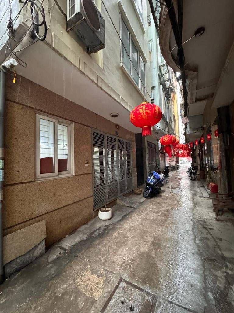 Bán nhà Phương Mai - diện tích 47m2 5 tầng - Lô góc, mặt tiền 5.5m - giá 16,6 tỷ