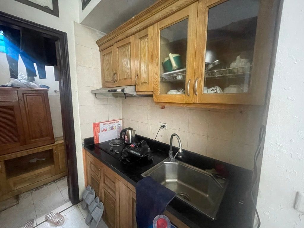 Bán nhà Vũ Hữu - diện tích 63,4m2 1 tầng - Mặt ngõ KD ô tô tránh - giá 7,9 tỷ