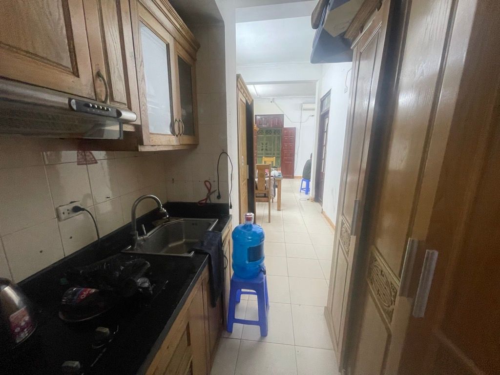 Bán nhà Vũ Hữu - diện tích 63,4m2 1 tầng - Mặt ngõ KD ô tô tránh - giá 7,9 tỷ