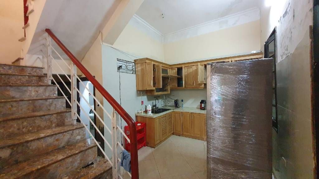 Bán nhà Vĩnh Tuy - diện tích 46.9m2 3 tầng - ô tô nhỏ lùi cửa - giá 10,8 tỷ