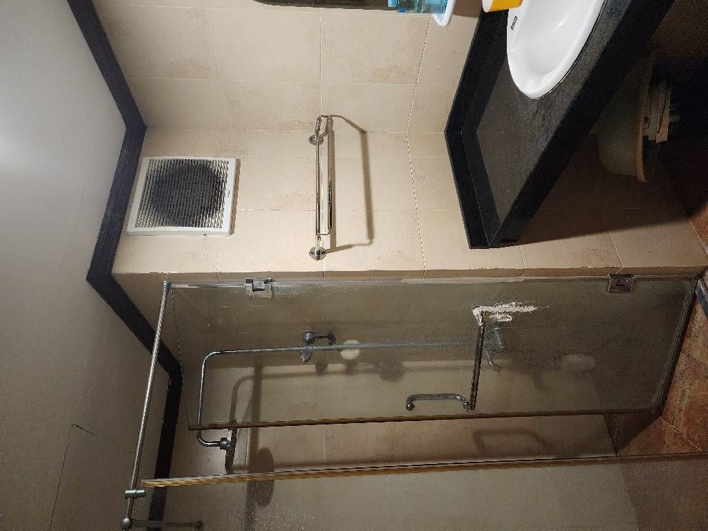 Bán nhà Minh Khai - diện tích 154m2 20 tầng - Căn góc, 4 ban công - giá 13,9 tỷ