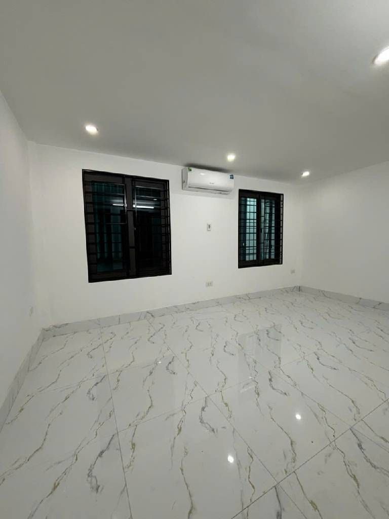 Bán nhà Kim Ngưu - diện tích 22,3m2 3 tầng - Ô tô cách 30m - giá 3,62 tỷ