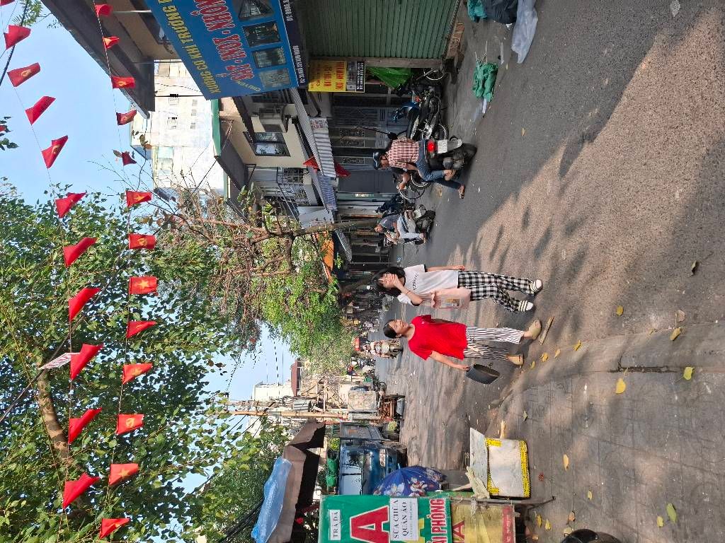 Bán nhà Kim Ngưu - diện tích 22,3m2 3 tầng - Ô tô cách 30m - giá 3,62 tỷ