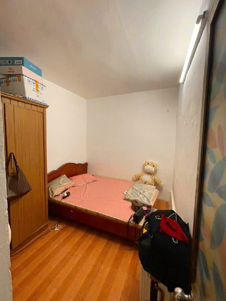 Bán nhà Nguyễn Trãi - diện tích 42.9m2 1 tầng - Lô góc - giá 4,5 tỷ