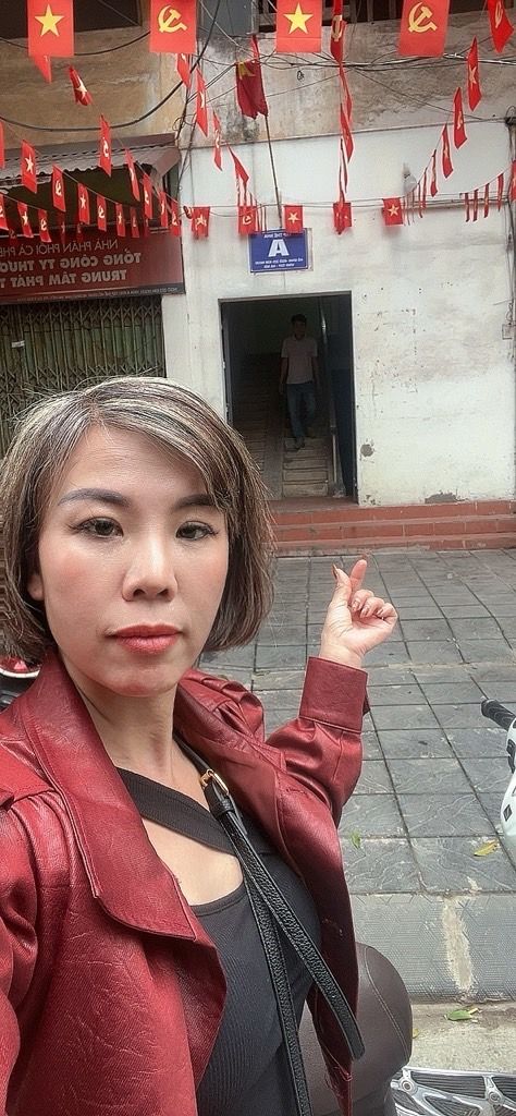 Bán nhà kim Ngưu - diện tích 70m2 4 tầng - Ô Tô ĐỖ CHÂN CẦU THANG - giá 4,6 tỷ